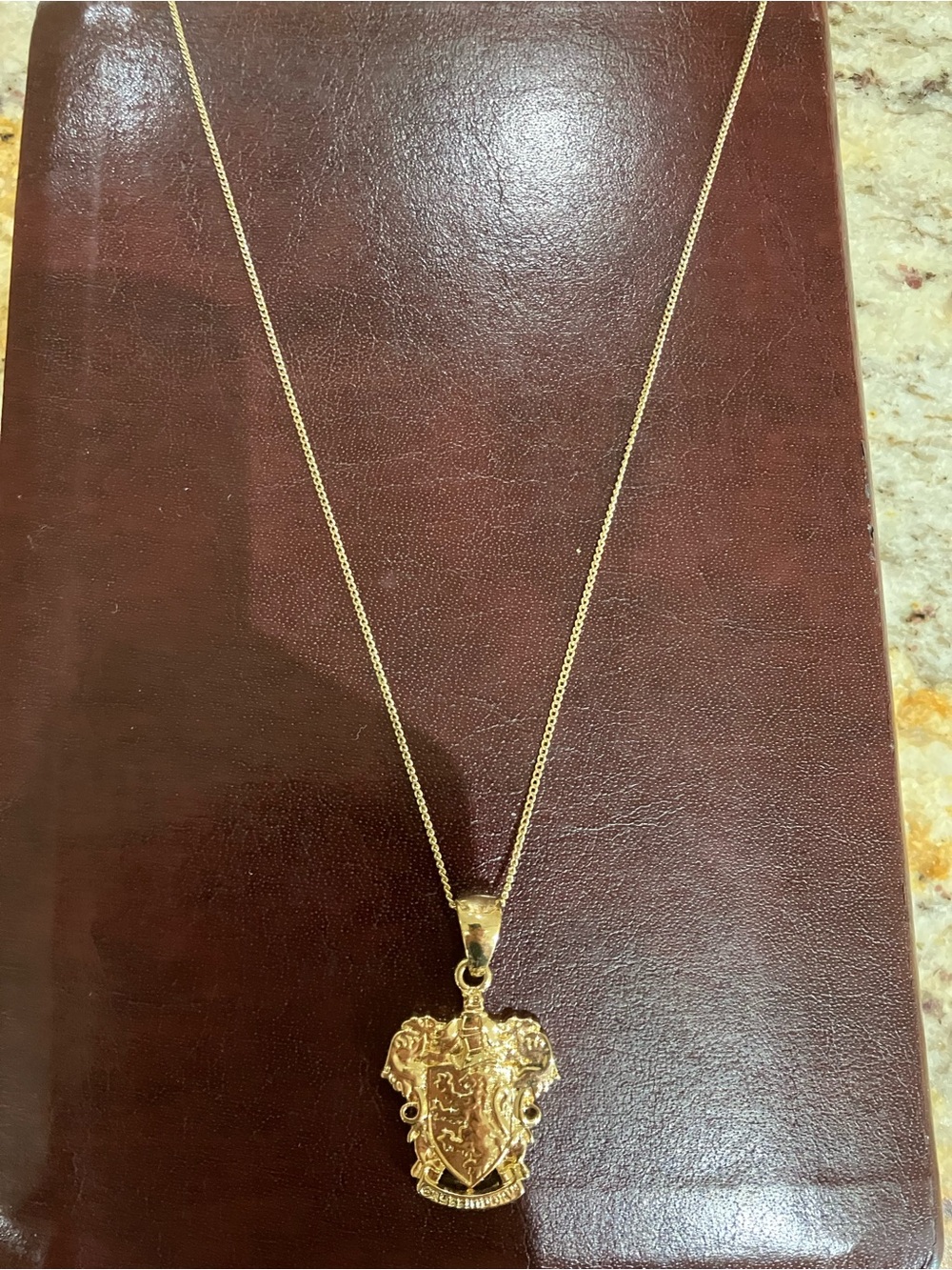 Harry Potter Gryffindor Shield Pendant Necklace - Elegant Crest Design